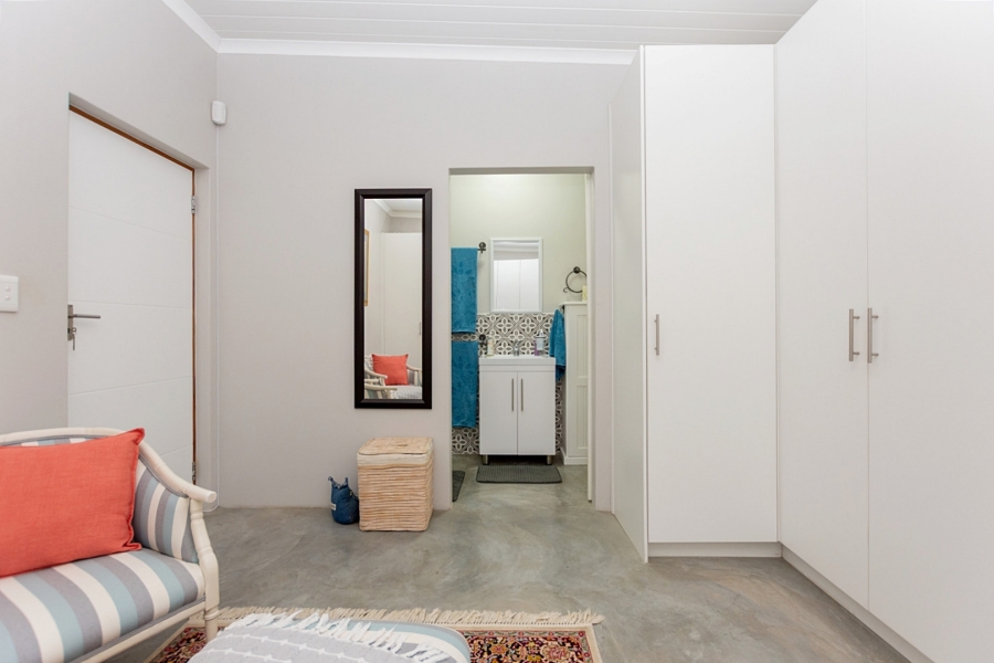 3 Bedroom Property for Sale in Britannia Bay Western Cape